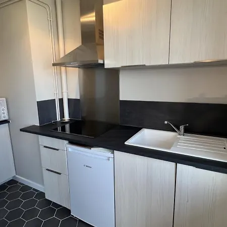 Апартаменты Avec Parking Pres De La - Fr-1-487-353 Varaville